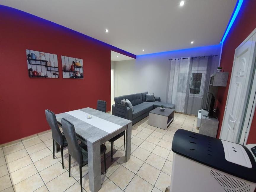 חאניה Nina Apartment מראה חיצוני תמונה